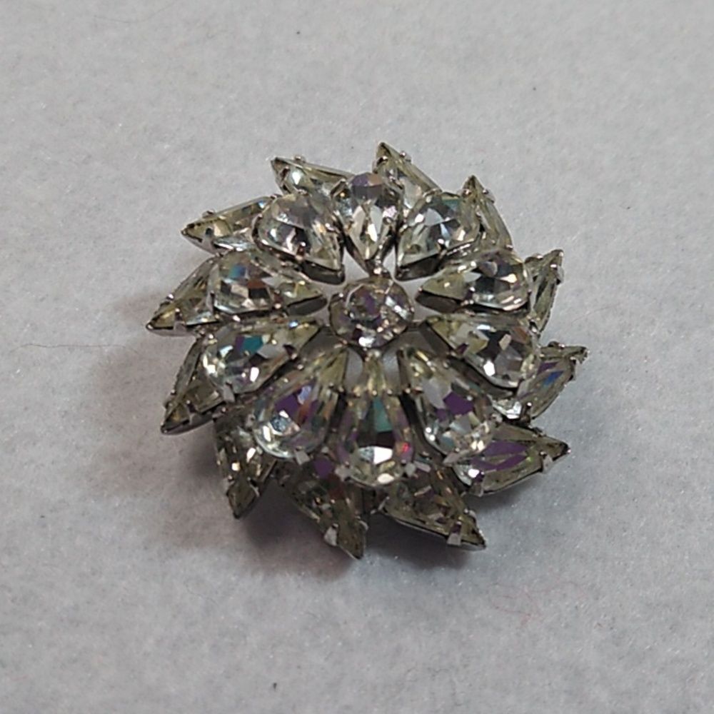 Weiss Teardrop Rhinestones Circular Pattern Spark… - image 1